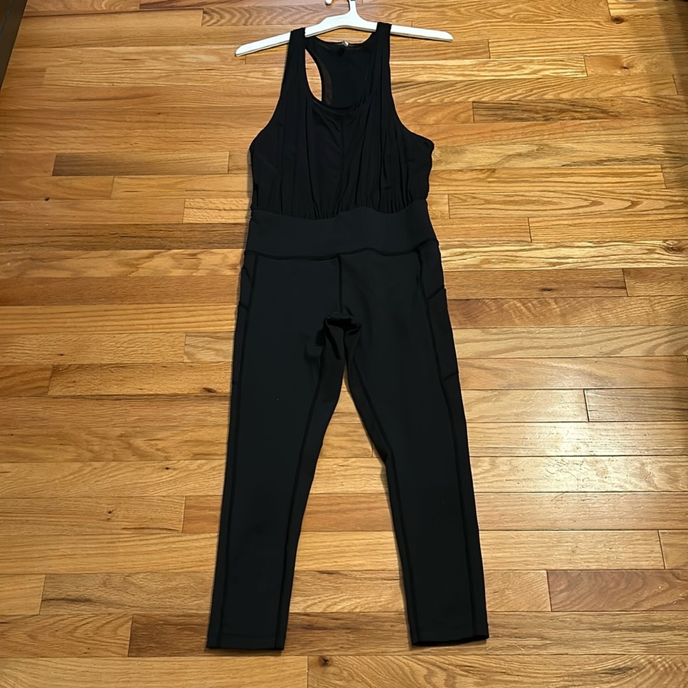 Free People black tank cropped jumpsuit, small. Worn once. Perfect condition!